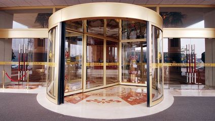 凱必盛KA220-豪華兩翼自動(dòng)旋轉(zhuǎn)門(mén) KBB騰飛門(mén)控的卓越之作